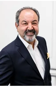 Hoss Nouhi, real estate agent in Duarte