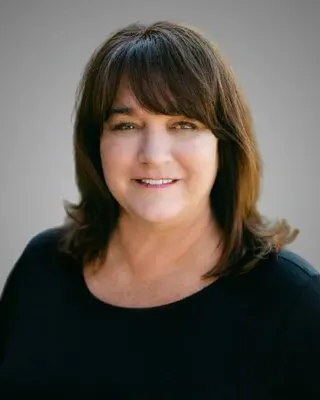 Linda Medley, real estate agent in Glendora