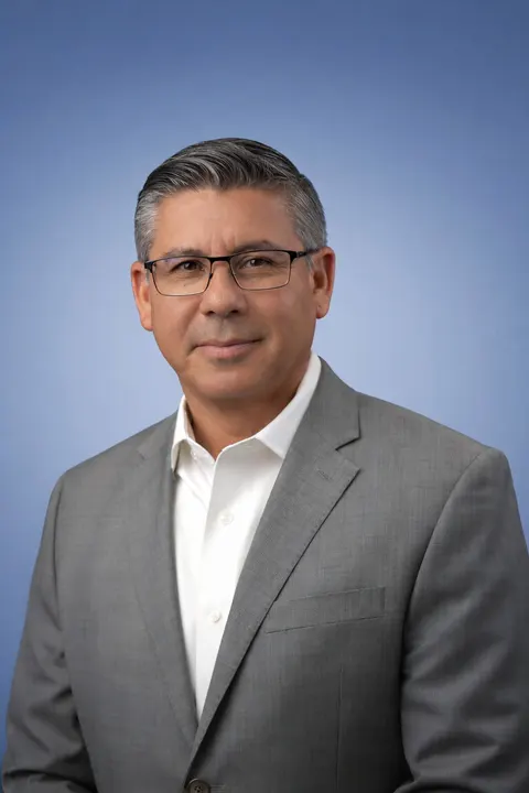 Cesar Carrillo, real estate agent in Arcadia