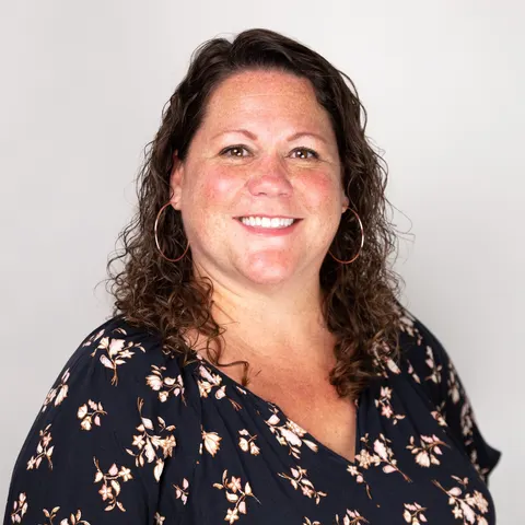 Julie Bencosme, real estate agent in Sierra Madre