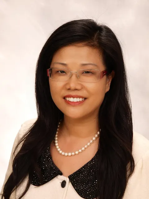Crystal Zheng, real estate agent in Monterey Park