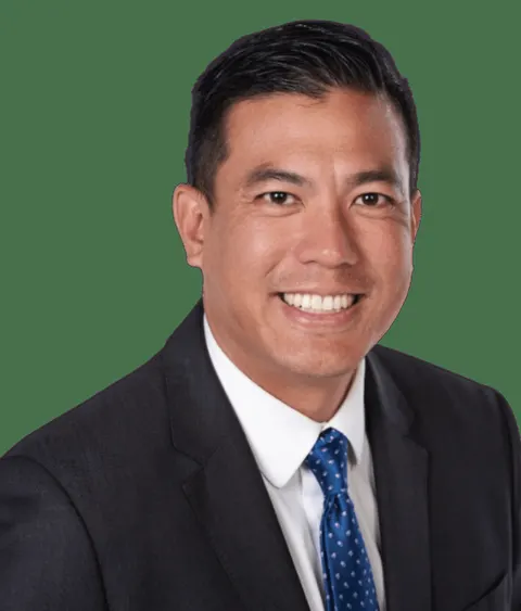 Robert Ip, real estate agent in Glendale