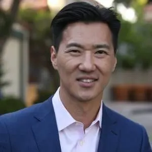 Douglas Lee, real estate agent in Pasadena