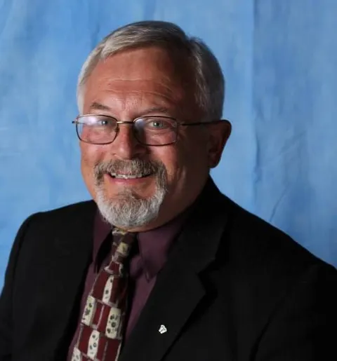 Len Beckman, real estate agent in Anaheim