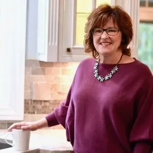 Susan Cook, real estate agent in Pasadena