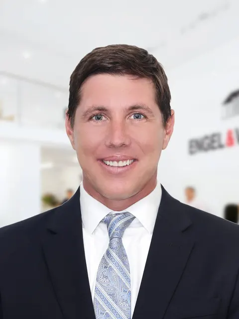 Thomas Stewart, real estate agent in Anaheim Hills