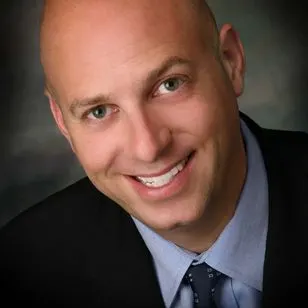 Armen Vartanians, real estate agent in Burbank