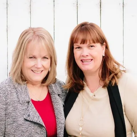 Joyce Starleaf, real estate agent in Burbank