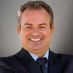 Arsen Kobramasihi, real estate agent in Burbank