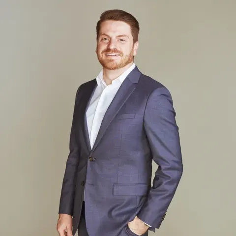 Daniel Shalvardzhyan, real estate agent in Glendale