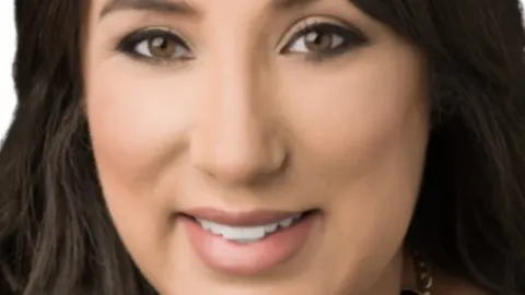 Laura Alba, real estate agent in San Bernardino