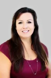 Michelle Mccaslin, real estate agent in Upland