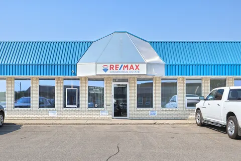 Troy Gordon, real estate agent in Ontario