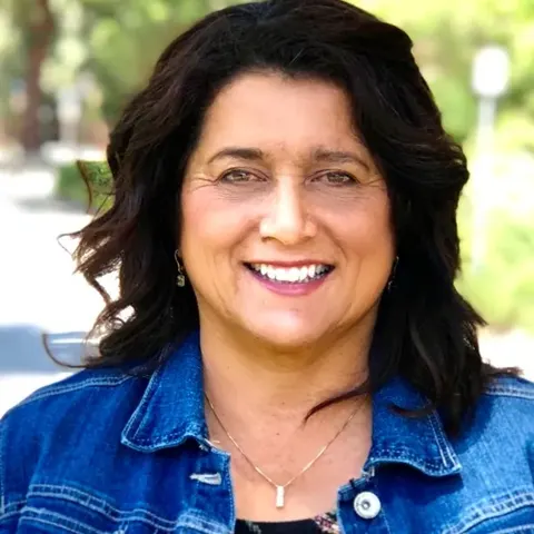 Carol Keefer, real estate agent in San Dimas