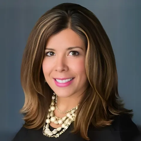 Vena Rubalcaba, real estate agent in San Bernardino