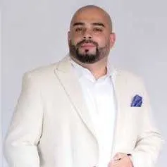 Waldin Gonzalez, real estate agent in Perris