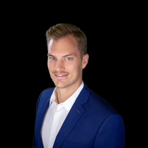 Brandon Beckwith, real estate agent in Azusa