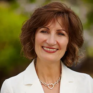 Effie Khaki, real estate agent in Chico