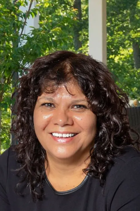 Maria Haro, real estate agent in Paradise