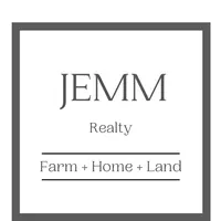 Julie Kincheloe, real estate agent in Corning