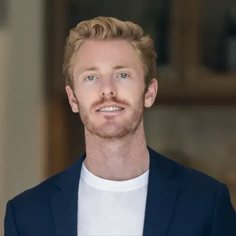 Jagger Kroener, real estate agent in Manhattan Beach