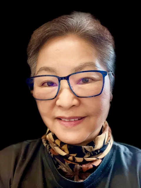 Agnes Li, real estate agent in Fort Bragg