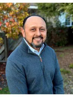 Ricardo May Can, real estate agent in Fort Bragg