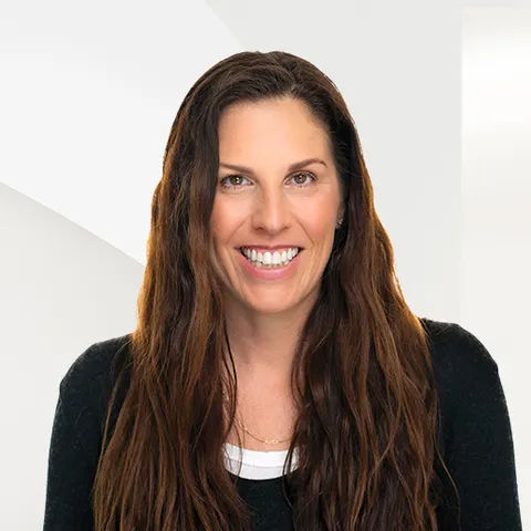 Tracy Wolfson, real estate agent in Fort Bragg
