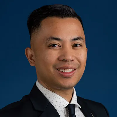 Dondino Dirige, real estate agent in Fontana