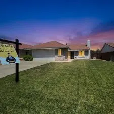 Carlos Lupercio, real estate agent in Perris