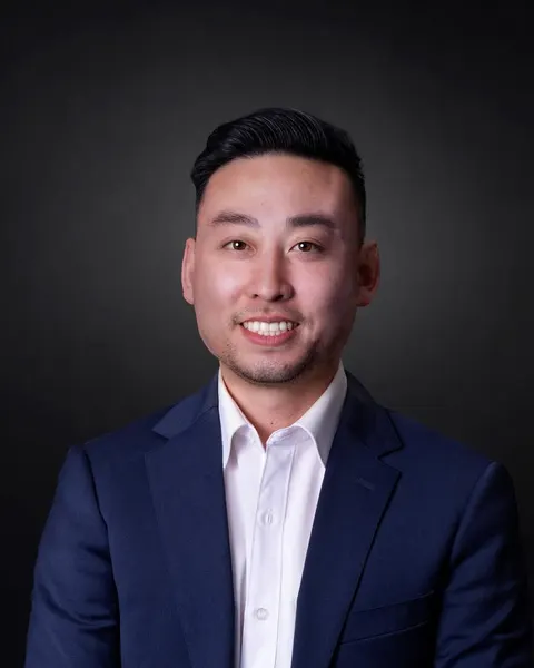 Matthew Wong, real estate agent in Covina
