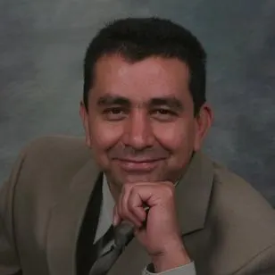 Jose Valladares, real estate agent in Victorville
