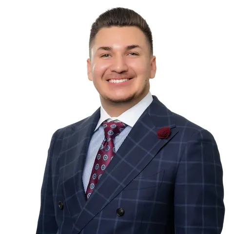 Matthew Magallanez, real estate agent in Ontario