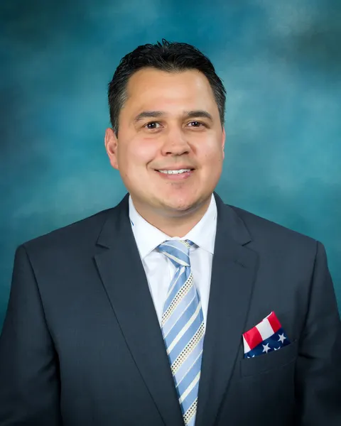 Steven Valverde, real estate agent in Banning
