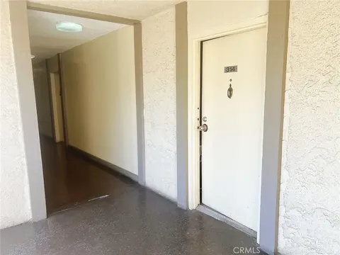 Qi Jiang, real estate agent in Montebello