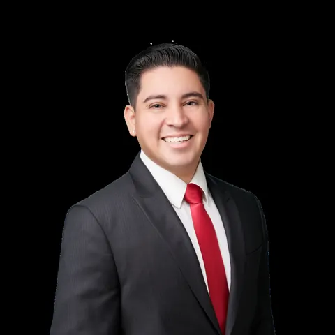 Joel Lobaina, real estate agent in Covina