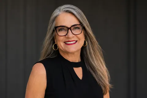 Suzi Dunkel-Soto, real estate agent in Alhambra