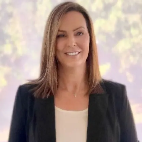 Kristina Hudson, real estate agent in Yermo
