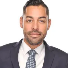 Andrew Becerra, real estate agent in Victorville