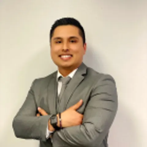 Saxon Vazquez, real estate agent in Banning