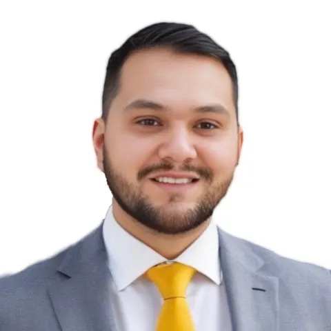 Juan Ramos Lopez, real estate agent in Apple Valley