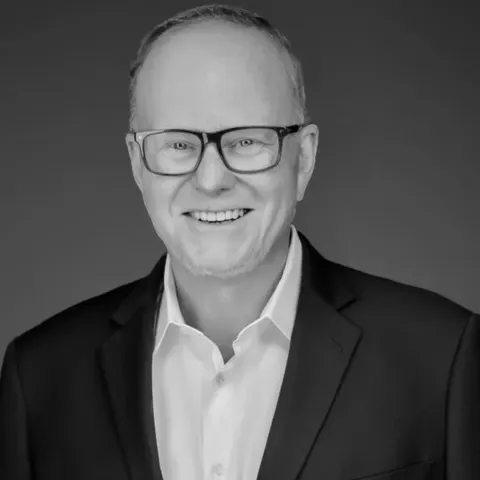 Bob Strausheim, real estate agent in Laguna Hills