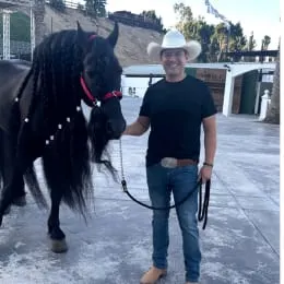 Samuel Barragan, real estate agent in Compton