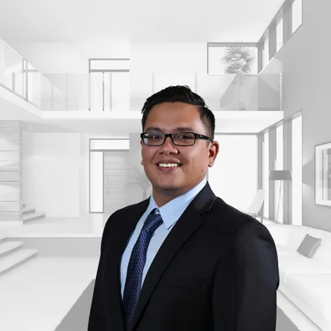 Aaron Carrillo, real estate agent in Pomona