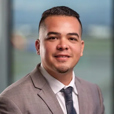Dennis Cid, real estate agent in Long Beach
