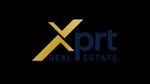 Edgar Cuevas, real estate agent in Lake Forest