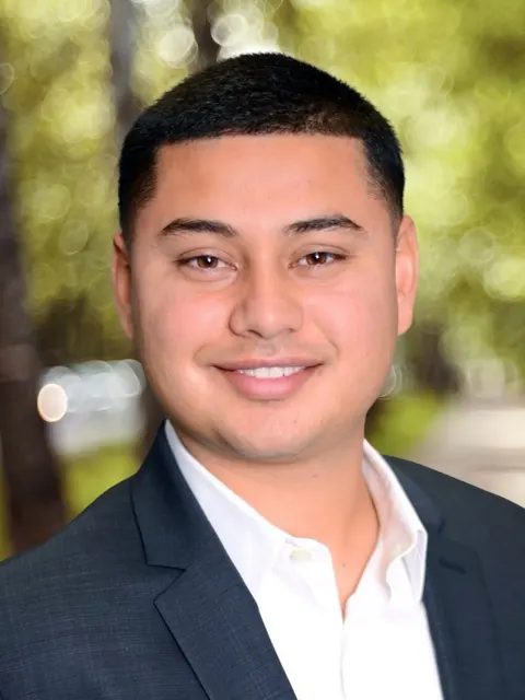 Esmaily Garcia Fuentes, real estate agent in Bakersfield