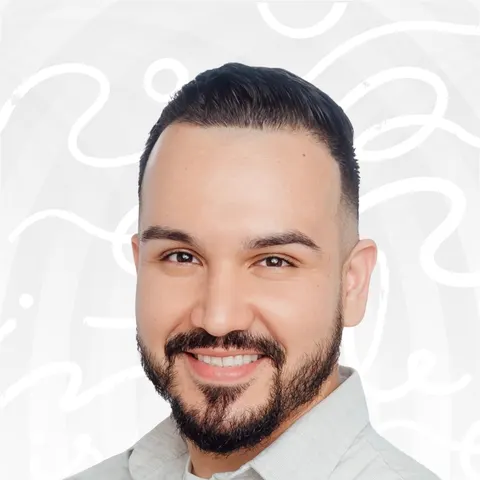 Rudy Jauregui, real estate agent in Los Angeles