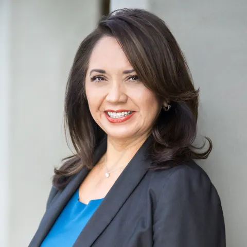 Elisa Mazon, real estate agent in Downey