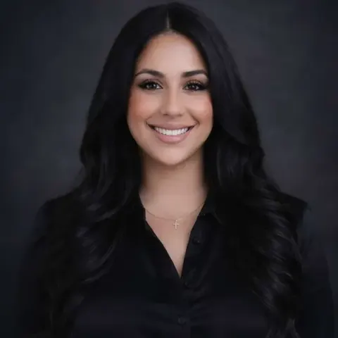 Braihyra Medellin, real estate agent in Azusa